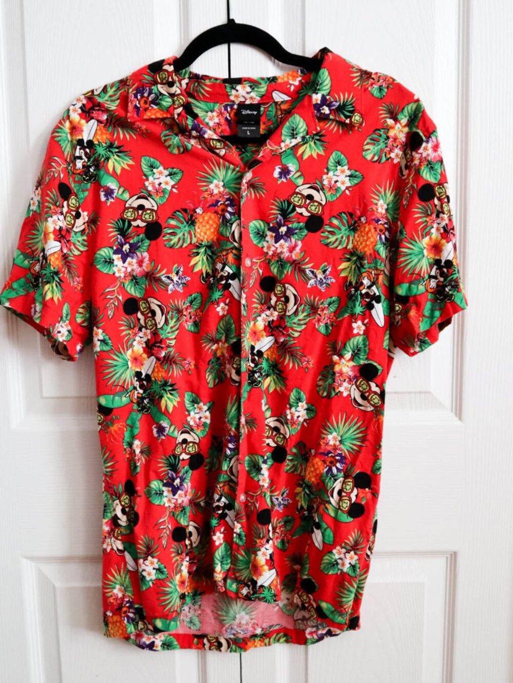 Disney Mickey Mouse Hawaiian Print Camp Shirt Sz L Red Resortwear Tiki Tropical
